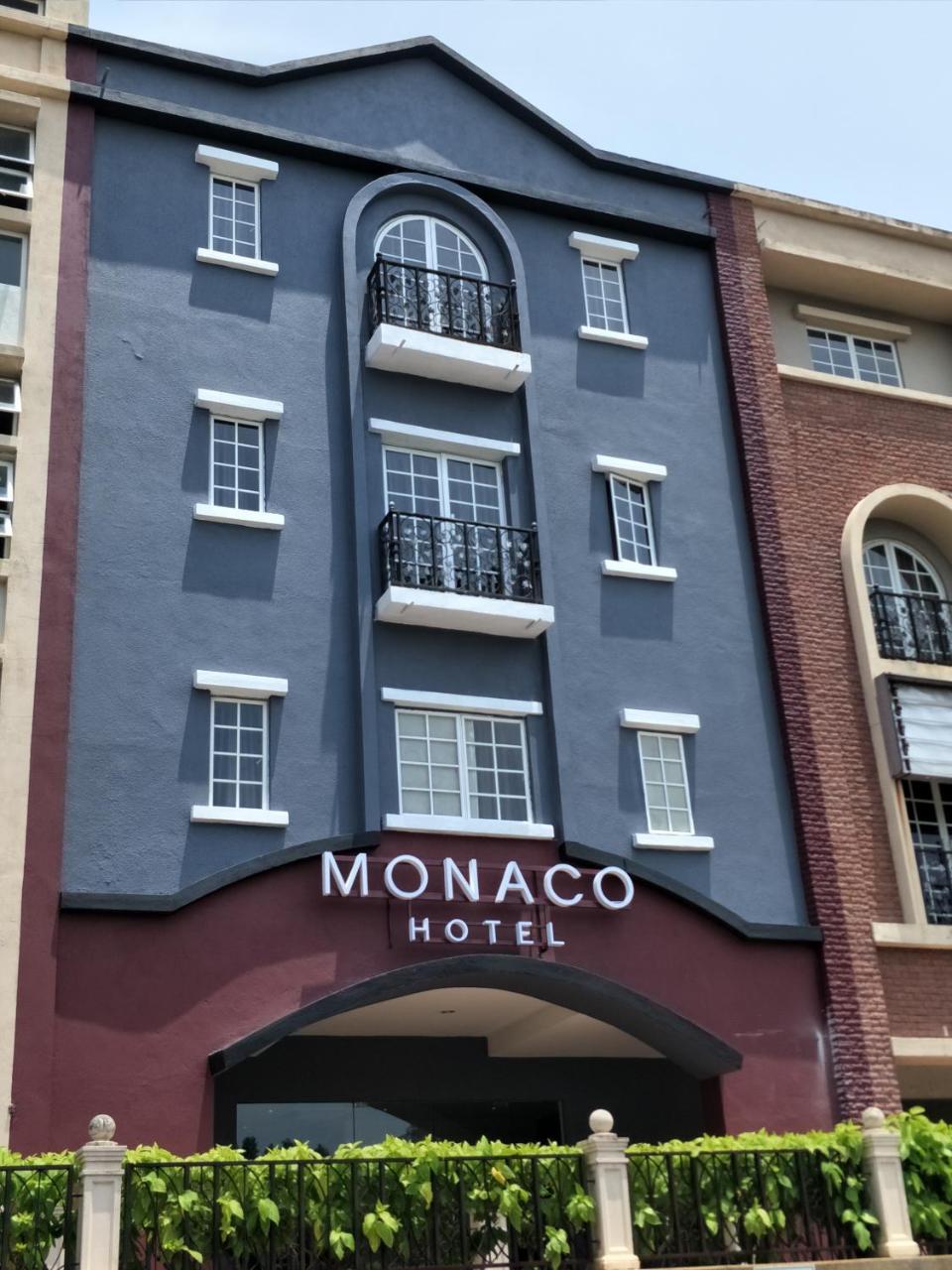 Monaco Hotel Cyberjaya Bagian luar foto