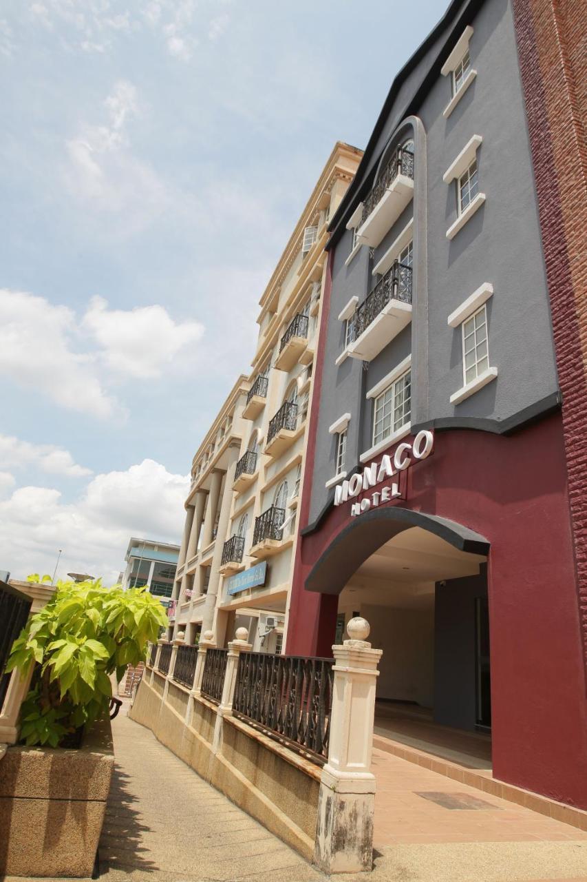 Monaco Hotel Cyberjaya Bagian luar foto